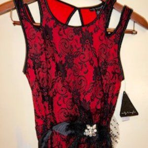 City Triangles Black/Red  Sz 5 Juniors Red Liner w Scroll Overlay Sleeveless
